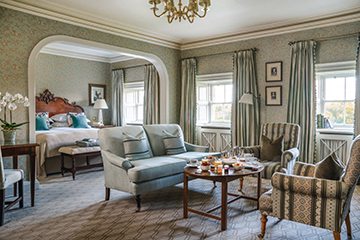 Manor House Riverview Executive King